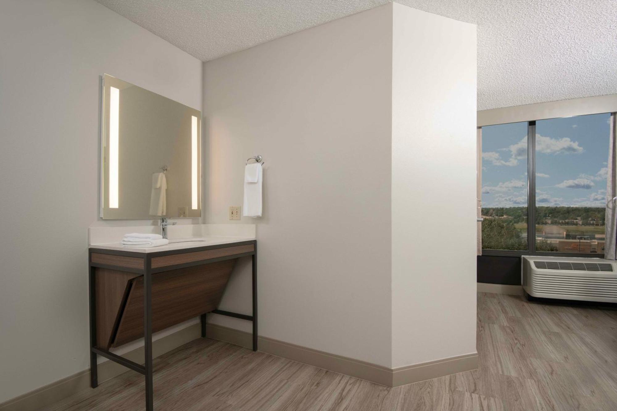 Hyatt Place Denver-South/Park Meadows Lone Tree Exterior photo